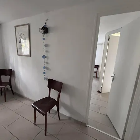 Сasa de vacaciones Maison Rénovée 3 Près De L'océan Avec Jardin Fermé Et Wifi - Fr-1-194-290 *