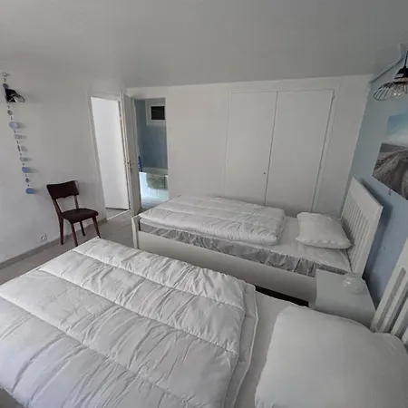 Сasa de vacaciones Maison Rénovée 3 Près De L'océan Avec Jardin Fermé Et Wifi - Fr-1-194-290 La Faute-sur-Mer